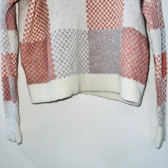 Abercrombie & Fitch Mohair Blend Long Sleeve Checker Plaid Pullover Sweater - Picture 5 of 7